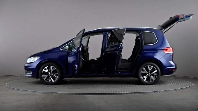 2020 Volkswagen Touran