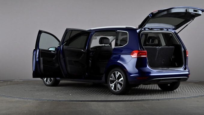 2020 Volkswagen Touran