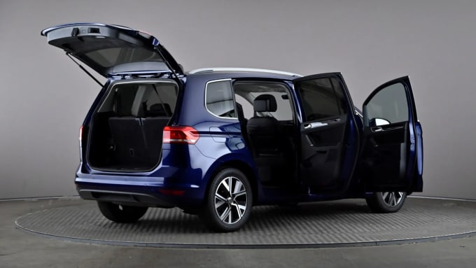 2020 Volkswagen Touran