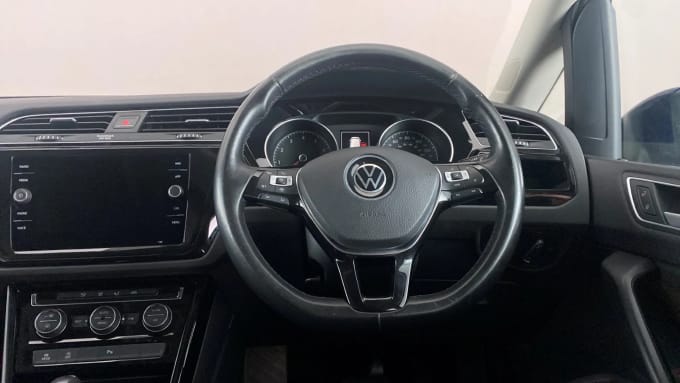 2020 Volkswagen Touran