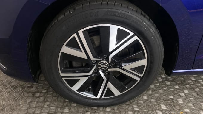 2020 Volkswagen Touran