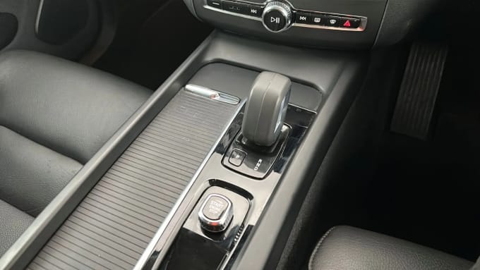 2022 Volvo Xc60