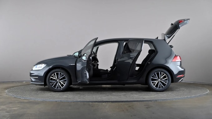 2018 Volkswagen Golf