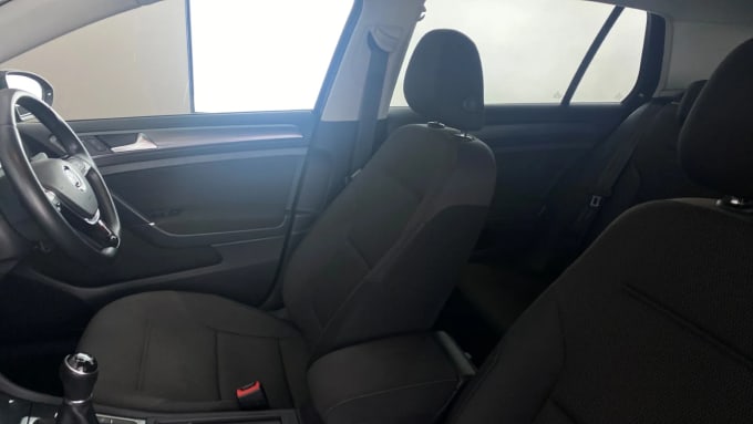 2018 Volkswagen Golf