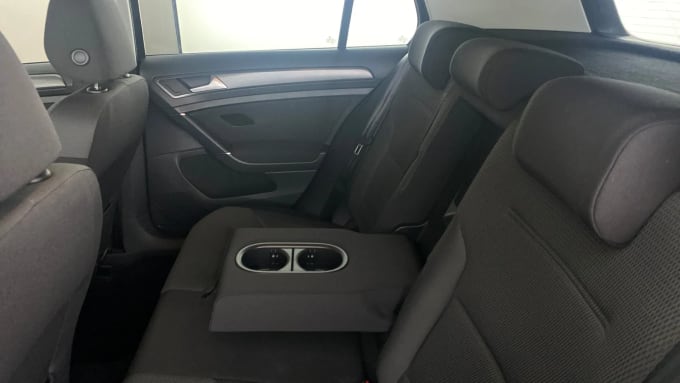 2018 Volkswagen Golf