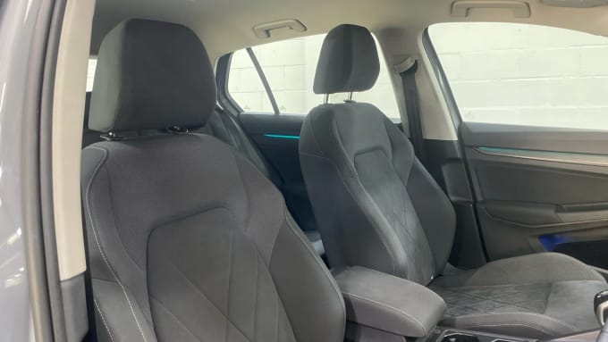 2021 Volkswagen Golf