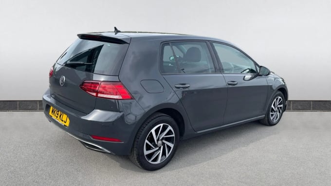 2019 Volkswagen Golf