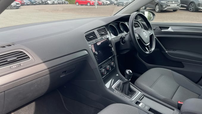 2019 Volkswagen Golf