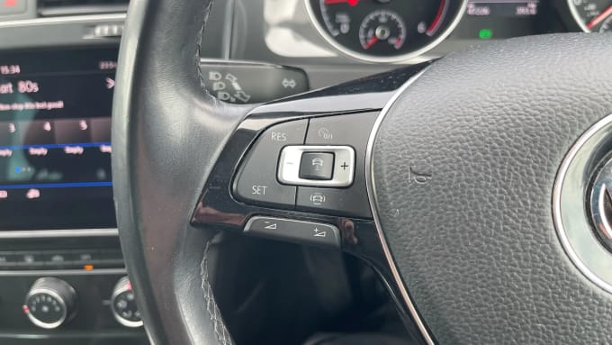 2019 Volkswagen Golf