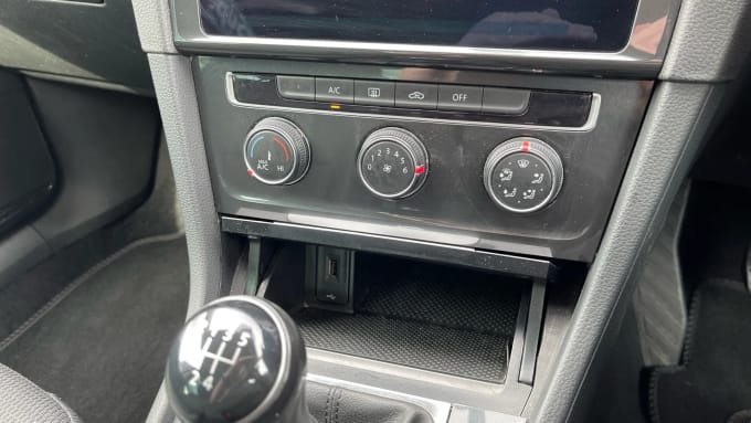 2019 Volkswagen Golf