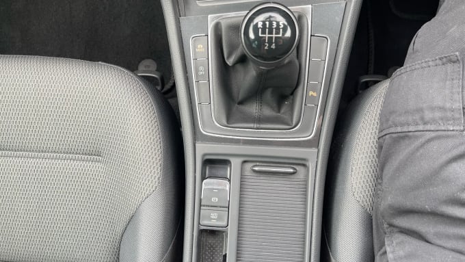 2019 Volkswagen Golf