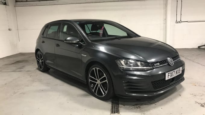 2017 Volkswagen Golf