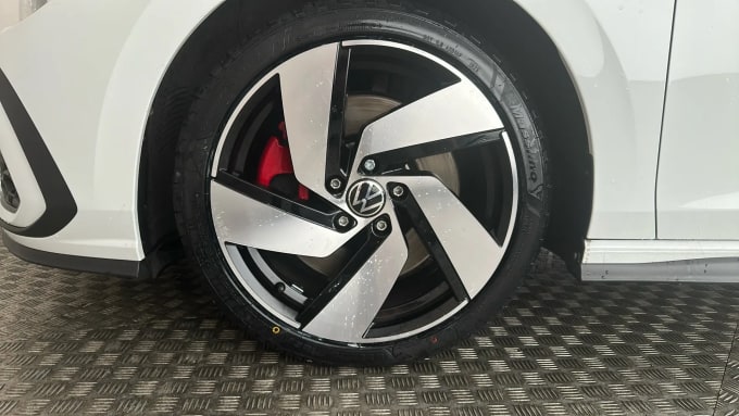 2023 Volkswagen Golf