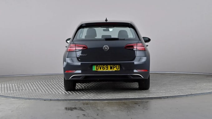 2019 Volkswagen Golf