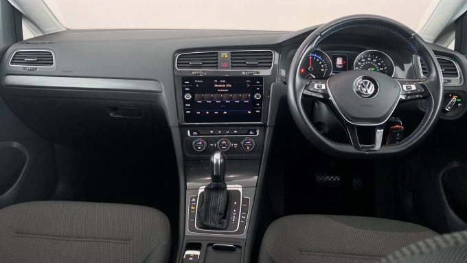 2019 Volkswagen Golf