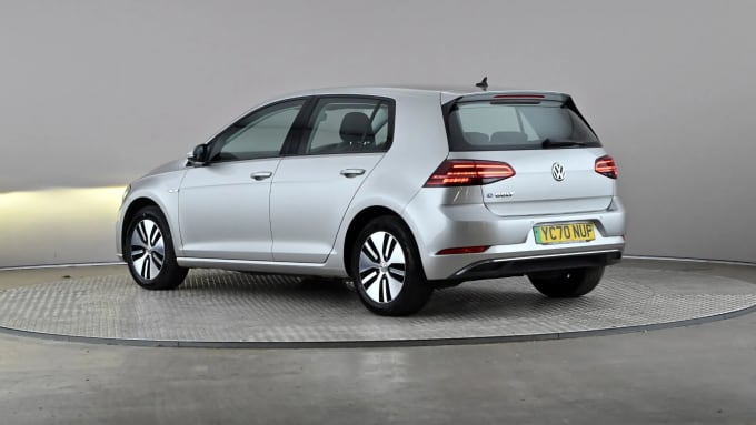 2020 Volkswagen Golf