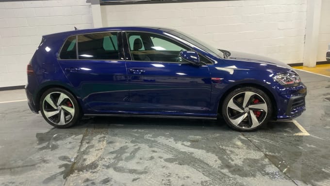 2019 Volkswagen Golf