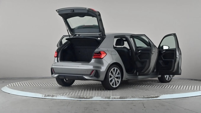 2023 Audi A1
