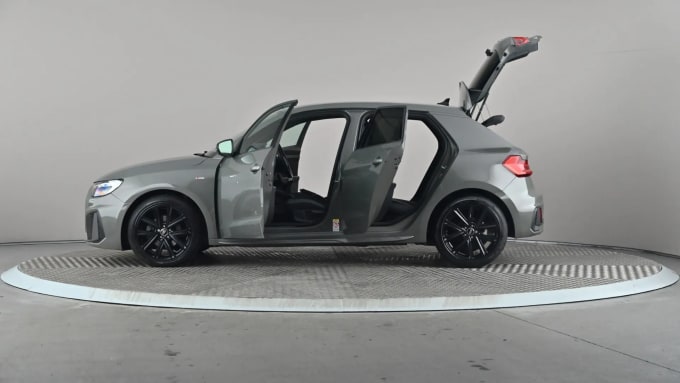 2024 Audi A1