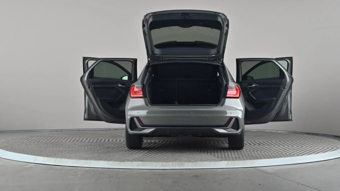 2024 Audi A1