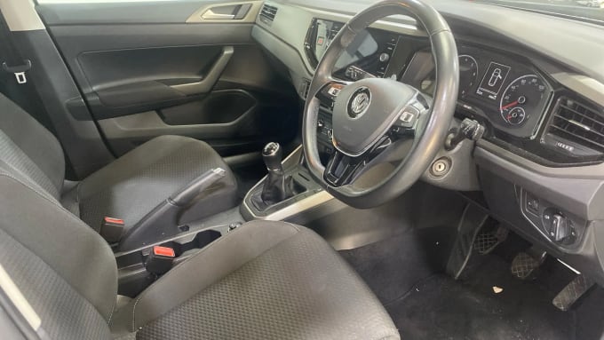 2018 Volkswagen Polo