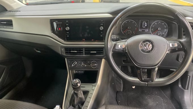 2018 Volkswagen Polo