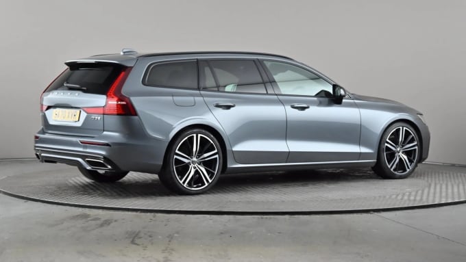 2020 Volvo V60