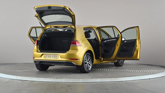 2018 Volkswagen Golf