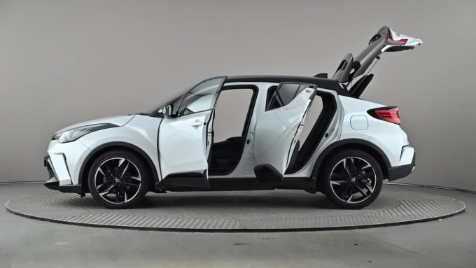 2023 Toyota C-hr