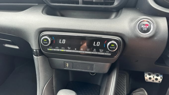 2024 Toyota Yaris
