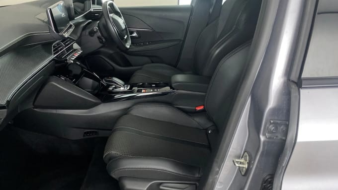 2022 Peugeot 208