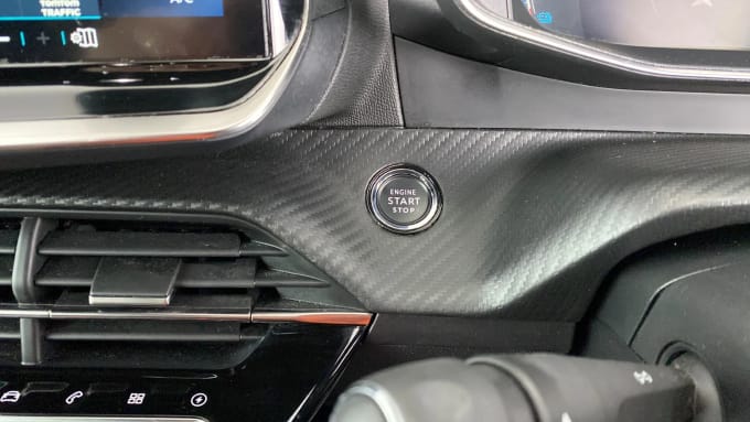 2022 Peugeot 208