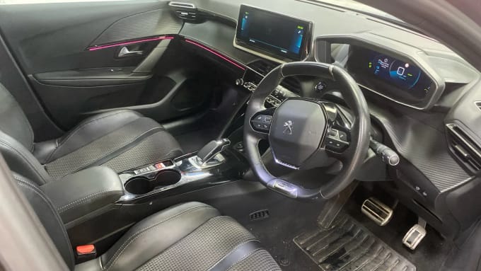2022 Peugeot 208