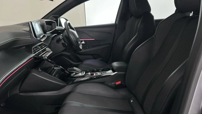 2022 Peugeot 208