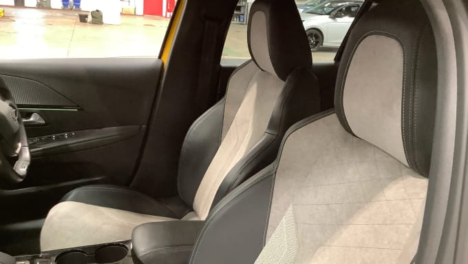 2020 Peugeot 208