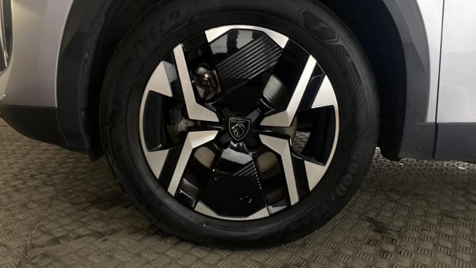 2024 Peugeot 2008
