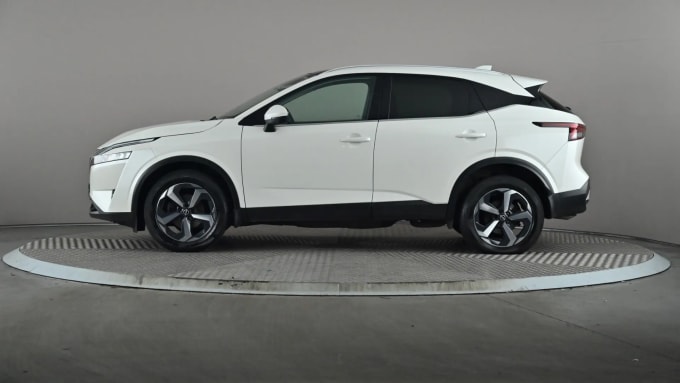 2022 Nissan Qashqai