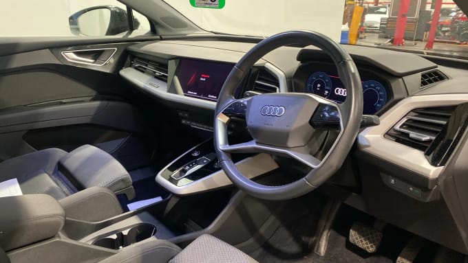 2022 Audi Q4
