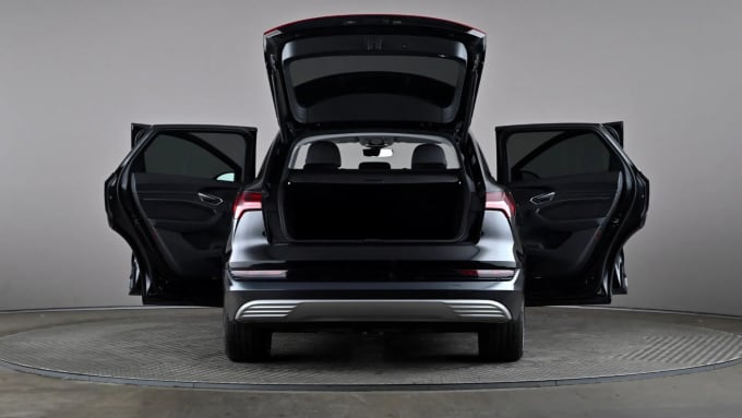 2021 Audi E-tron