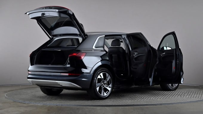 2021 Audi E-tron