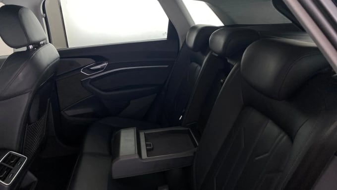 2021 Audi E-tron