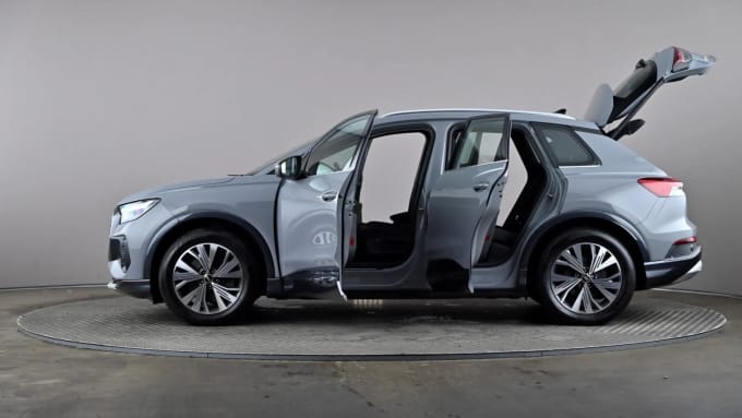 2022 Audi Q4