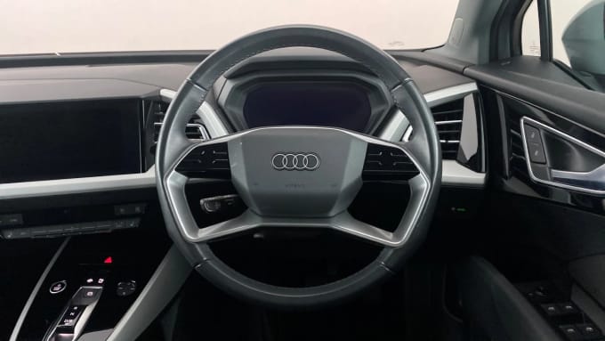 2022 Audi Q4