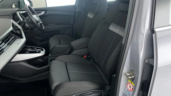 2022 Audi Q4