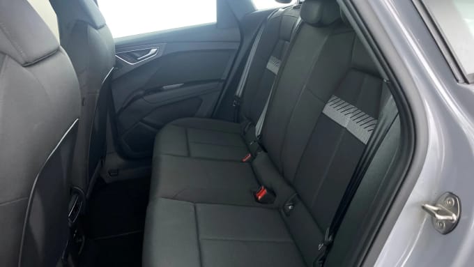 2022 Audi Q4
