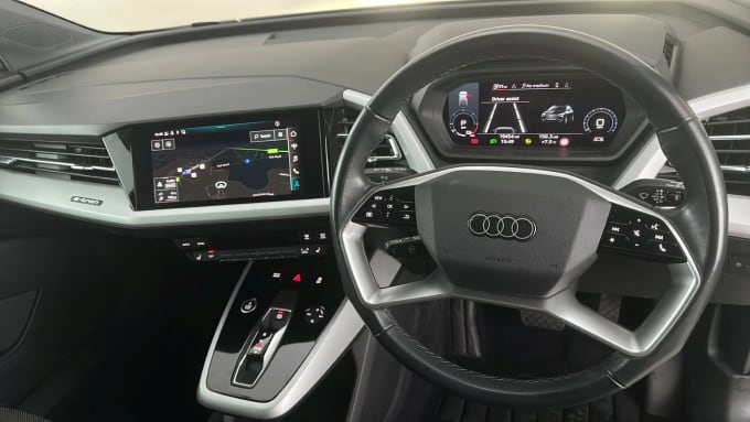 2022 Audi Q4