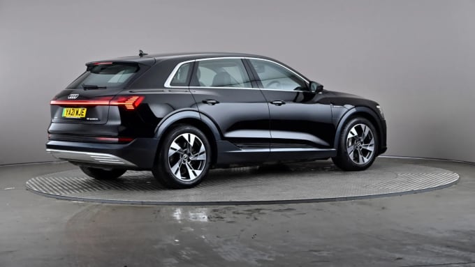 2021 Audi E-tron