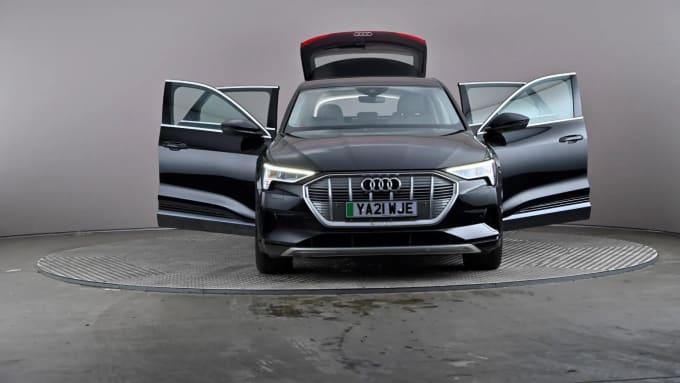 2021 Audi E-tron