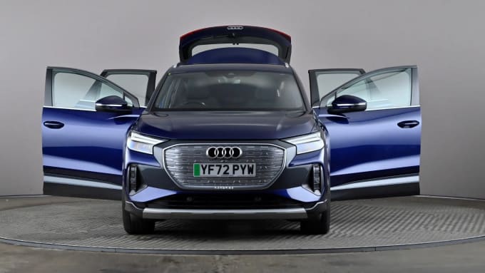2022 Audi Q4