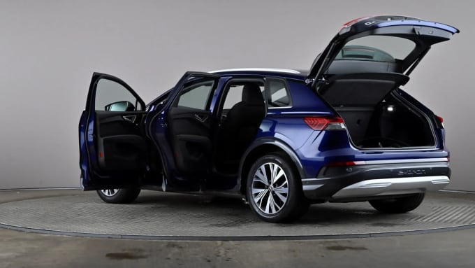 2022 Audi Q4